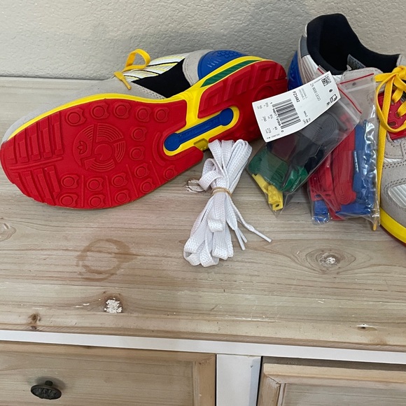Adidas ZX 8000 Lego Athletic Shoes - Picture 4 of 6